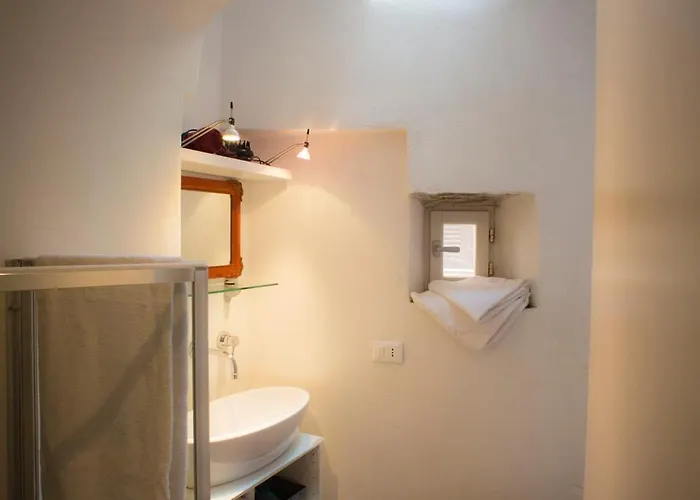 La Chiesina Di Campiglia *
