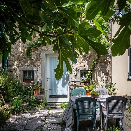 ヴィラ La Chiesina Di Campiglia *